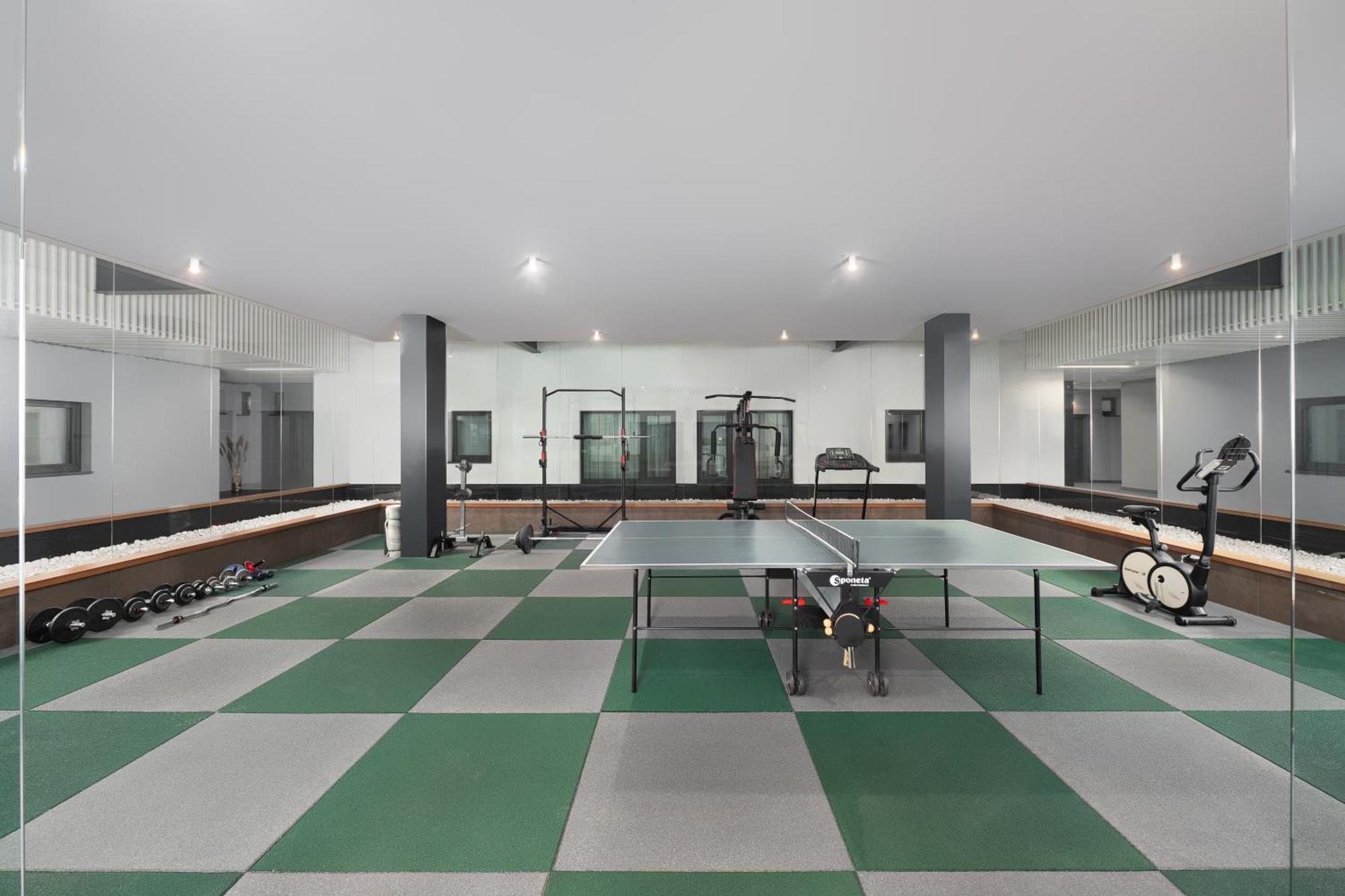 Arthomes Apartments Τιμισοάρα Εξωτερικό φωτογραφία